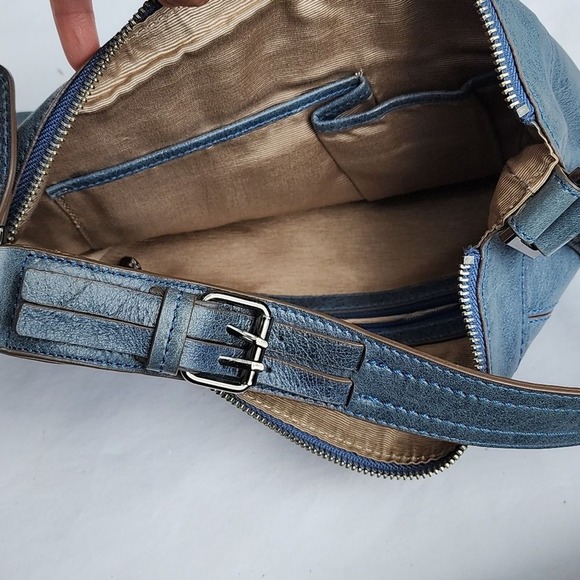 BCBGMAXAZRIA Shoulder Bag Women Blue Leather Buckle Strap Gunmetal Hardware - Picture 6 of 13